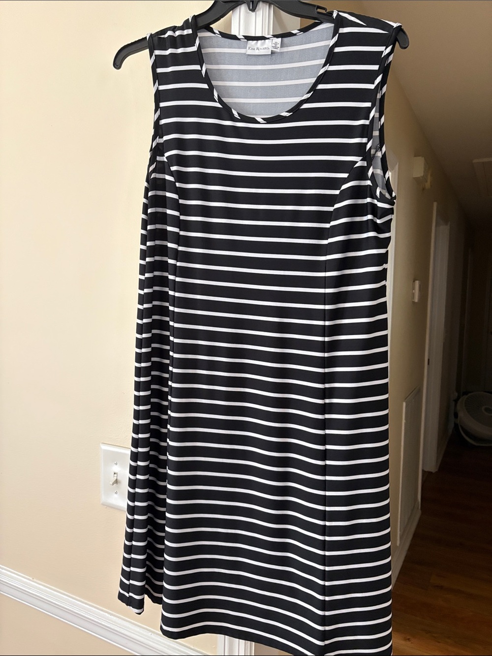 Kim Rogers Sleeveless Black and White Striped Swing Dress - Unknown Brand